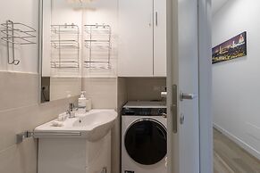 Santacroce Suite-hosted by Sweetstay