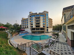 Paragon Hotel and Resort