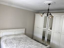 Karabina Village Houses