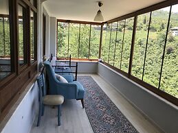 Karabina Village Houses