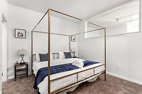 2BR/2BA In The Block Apartment by CozySuites