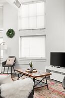 2BR/2BA In The Block Apartment by CozySuites