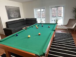 Stavanger Bnb - Billiard & Sauna