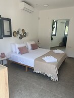 Mythos Luxury Villa-Skiathos