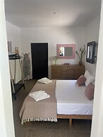 Mythos Luxury Villa-Skiathos