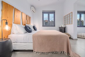 Mythos Luxury Villa-Skiathos