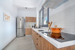 Mythos Luxury Villa-Skiathos