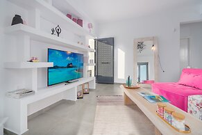 Mythos Luxury Villa-Skiathos