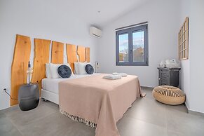 Mythos Luxury Villa-Skiathos