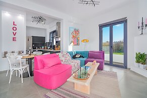 Mythos Luxury Villa-Skiathos