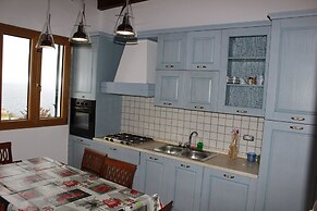 Palazzo De Donno App No04