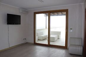 Palazzo De Donno App No04