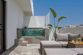 Ethereal White Resort Hotel & Spa