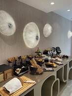 Ethereal White Resort Hotel & Spa