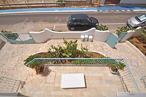 3241 Villa Esador by Barbarhouse