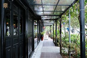 Hoi An Town Home Resort