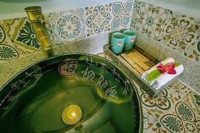 Hoi An Town Home Resort