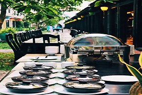 Hoi An Town Home Resort