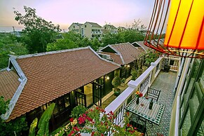 Hoi An Town Home Resort