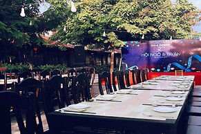 Hoi An Town Home Resort