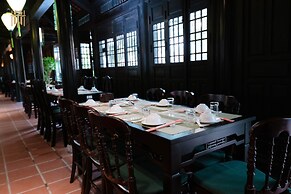 Hoi An Town Home Resort