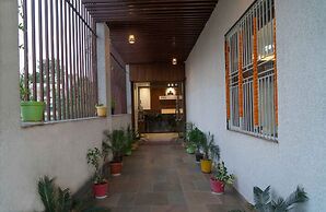 Pine Regency - Aravali's Peak view