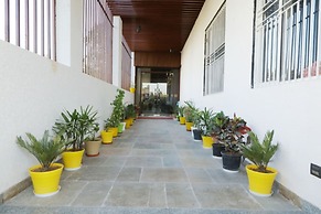 Pine Regency - Aravali's Peak view