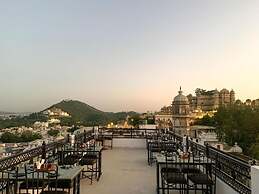 Pine Haveli - An Exquisite Heritage Stay