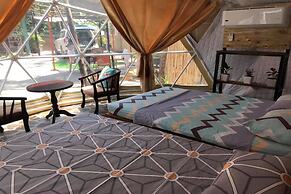 Liwa-Liw Beach Villas & Dome Glamping