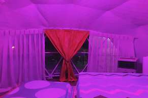 Liwa-Liw Beach Villas & Dome Glamping