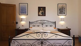 3243 Villetta Morelli by Barbarhouse