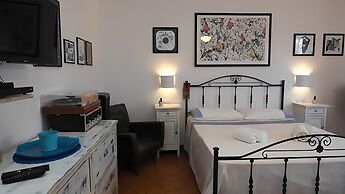 3243 Villetta Morelli by Barbarhouse