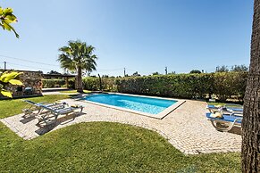 Villa Rodrigues Com Piscina and air Cond