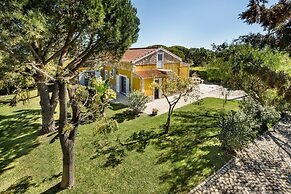 Villa Rodrigues Com Piscina and air Cond