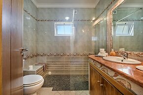 Villa Rodrigues Com Piscina and air Cond