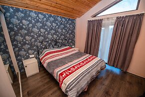 Villa Garden Bakuriani Green