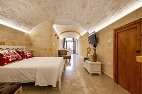 3242 L`edicola Suite by Barbarhouse