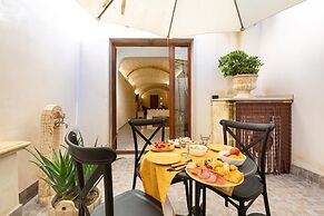 3242 L`edicola Suite by Barbarhouse