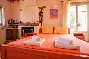 Luxury Breathtaking Villa in Paros