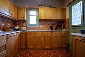 Luxury Breathtaking Villa in Paros