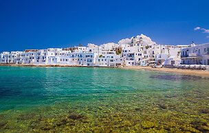 Luxury Breathtaking Villa in Paros