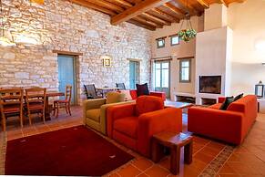 Luxury Breathtaking Villa in Paros