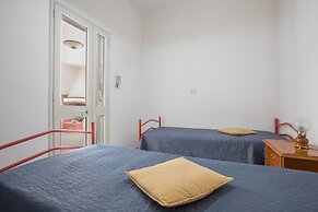 3231 Villino San Basilio by Barbarhouse