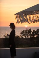 AKRI Suites Vourvoulos