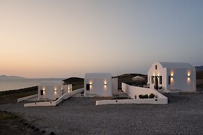 AKRI Suites Vourvoulos