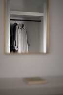 AKRI Suites Vourvoulos