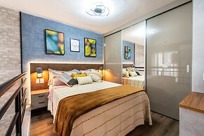 Praca Benedito Calixto - Duplex