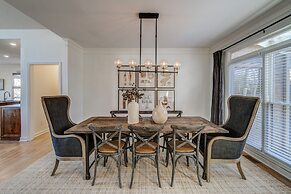 Luxury Mountain Home in Big Canoe! Golf / Lake / EV / Game Room!