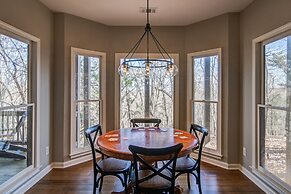 Luxury Mountain Home in Big Canoe! Golf / Lake / EV / Game Room!