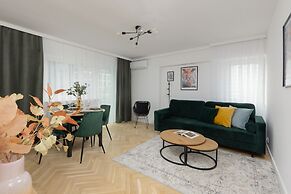Apartment Heart of Warsaw by Renters